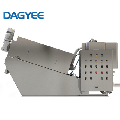 304 stainless steel centrifugal dewatering machines reat industrial sludge with PAM for efficient moisture reduction.
