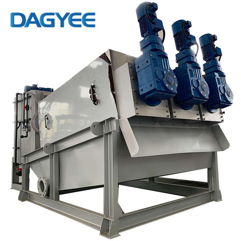 304 stainless steel centrifugal dewatering machines reat industrial sludge with PAM for efficient moisture reduction.
