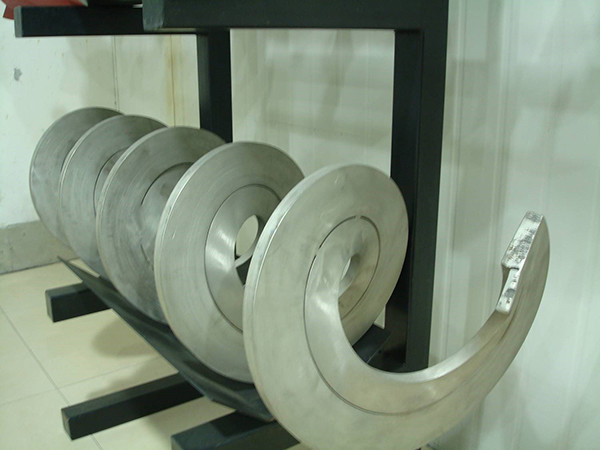 16mm Continuous Flight Auger Shaftless Spiral Conveyor Screws For Winery Industry